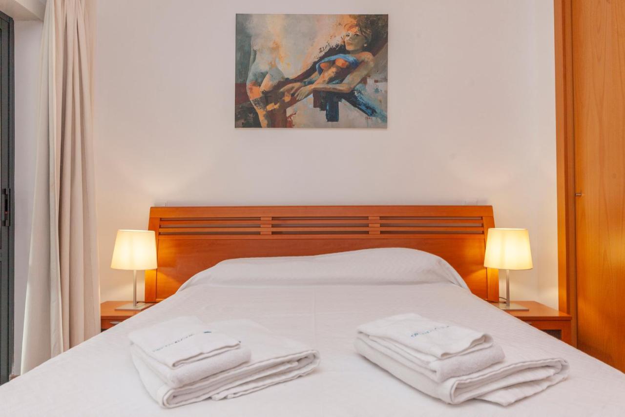 B56 - MarinaPark 2013 Apartment Lagos Bagian luar foto